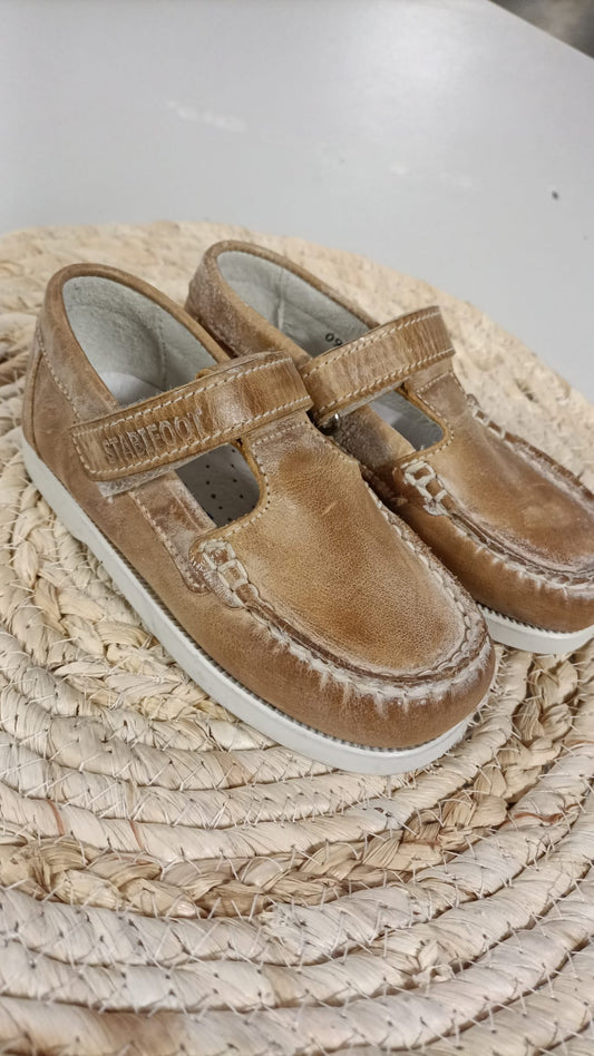 First steps Bootsh Camel Velcro open