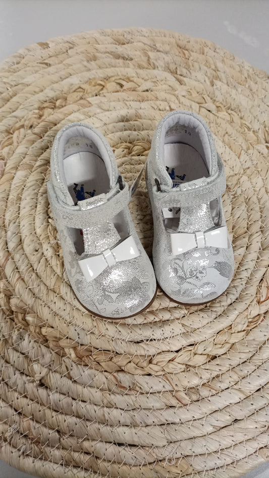 First steps Kissymy Silver wit