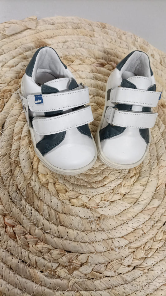 First steps Mateo Wit jeans blauw